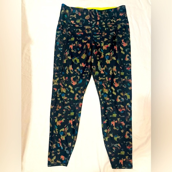 Athleta ankle length rainier leopard leggings women’s Large - Picture 1 of 4